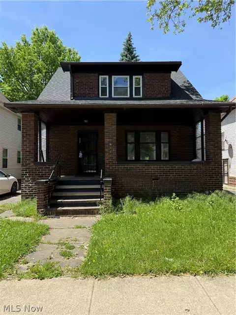 2802 E 118th St, Cleveland, OH 44120