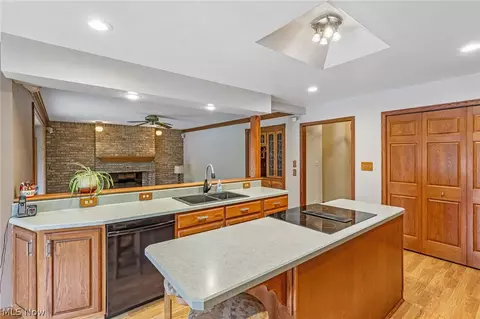 Kitchen - 1006 Traci Ln, Copley, OH 44321 photo 1 of 3