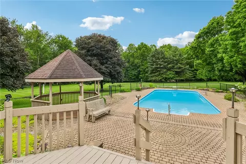 Exterior - 1006 Traci Ln, Copley, OH 44321 photo 6 of 10