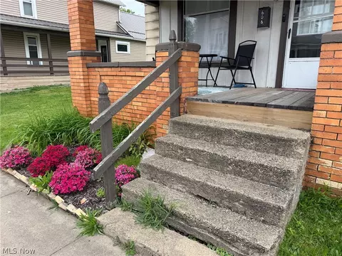 606 N 2nd St, Dennison, OH 44621 photo 3