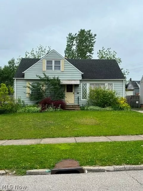 9320 Alexander Rd, Garfield Heights, OH 44125