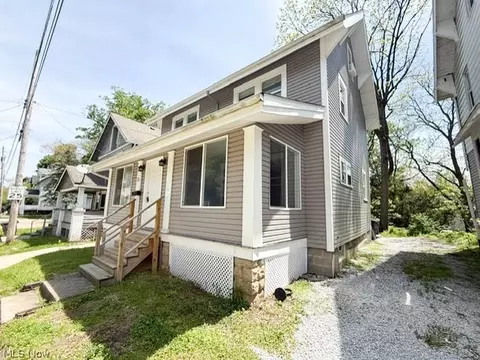 73 Belvidere Way, Akron, OH 44302