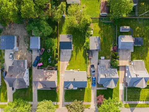 View/Area - 420 E 271st St, Euclid, OH 44132 photo 2 of 2
