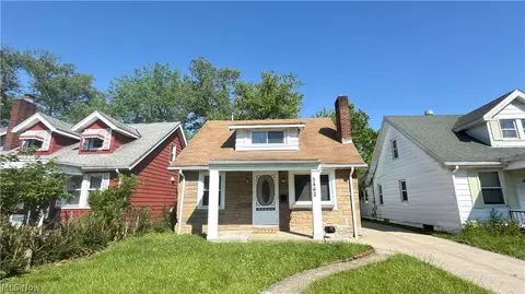 5462 Grasmere Ave, Maple Heights, OH 44137