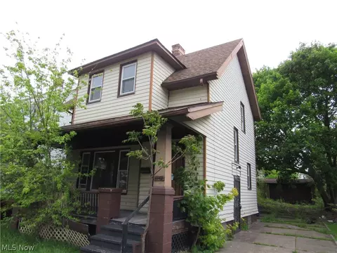 4149 E 139th St, Cleveland, OH 44105