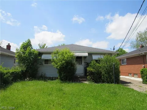 4680 Beechgrove Ave, Garfield Heights, OH 44125