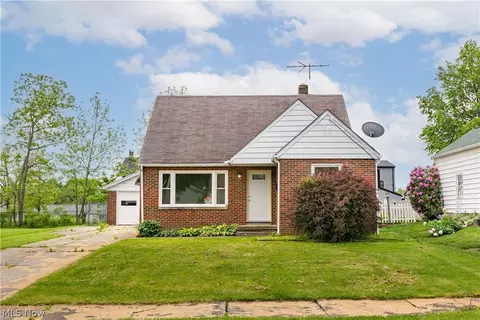 944 Donald Ave, Akron, OH 44306