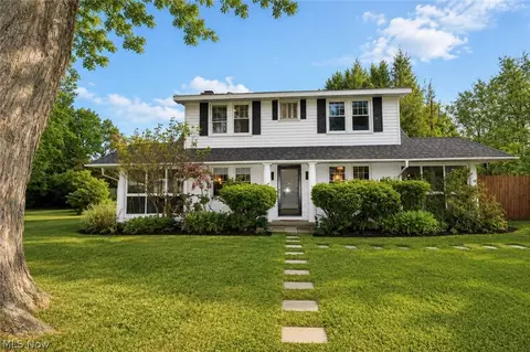 1829 Meadows Rd, Madison, OH 44057