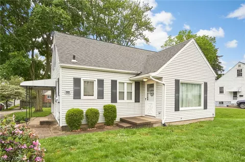 400 Ripley Ave, Akron, OH 44312