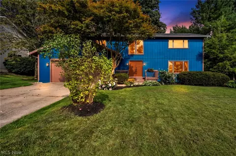 3379 S Smith Rd, Fairlawn, OH 44333