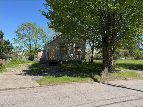 3419 E 70th St, Cleveland, OH 44127