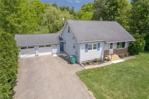 16374 Main Market Rd, West Farmington, OH 44491