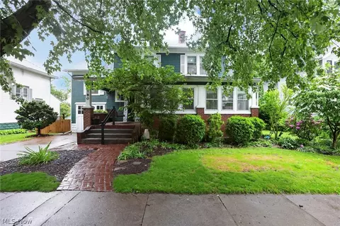 180 Montgomery Blvd, New Concord, OH 43762
