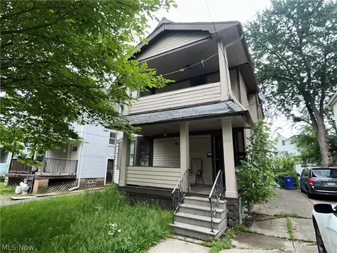 3885 W 20th St, Cleveland, OH 44109