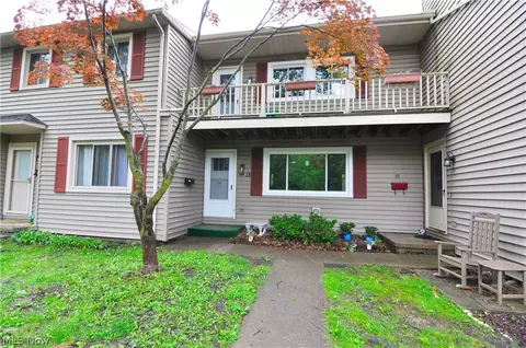 410 Lafayette Rd #18, Medina, OH 44256