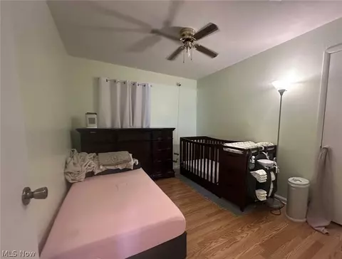 Bedroom - 438 10th St, Struthers, OH 44471 photo 3 of 3