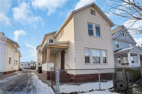 3533 Carlyle Ave, Cleveland, OH 44109