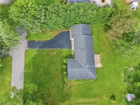 View/Area - 1471 Debra Dr, Ashtabula, OH 44004 photo 2 of 2