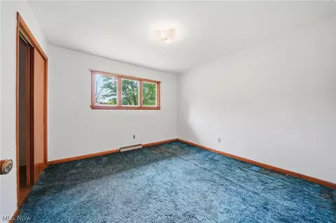Bedroom - 1471 Debra Dr, Ashtabula, OH 44004 photo 3 of 6