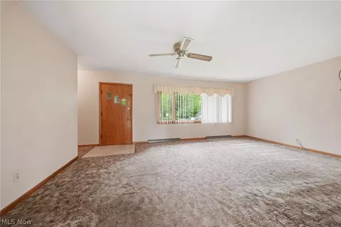 Living - 1471 Debra Dr, Ashtabula, OH 44004 photo 1 of 2