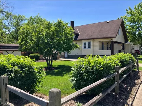 502 Dewey Ave, Elyria, OH 44035 photo 19