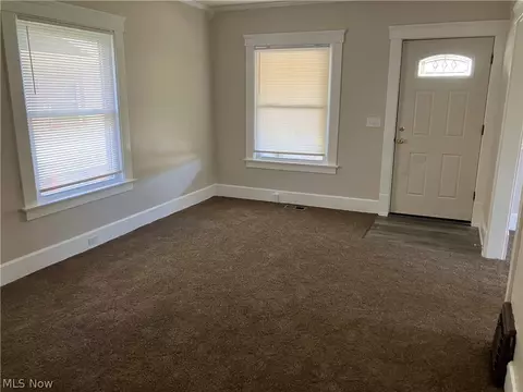 502 Dewey Ave, Elyria, OH 44035 photo 12