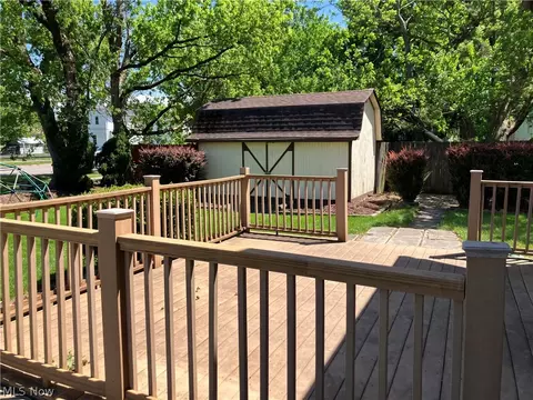 502 Dewey Ave, Elyria, OH 44035 photo 22