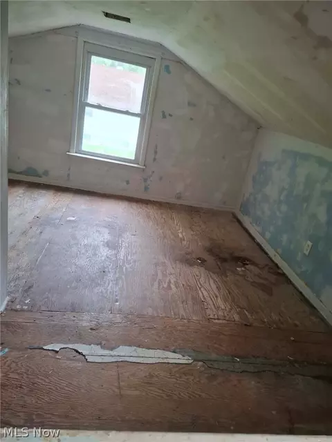 3773 Globe Ave, Lorain, OH 44055 photo 6