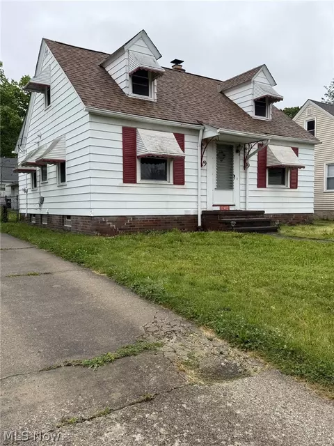 12412 Mortimer Ave, Cleveland, OH 44111