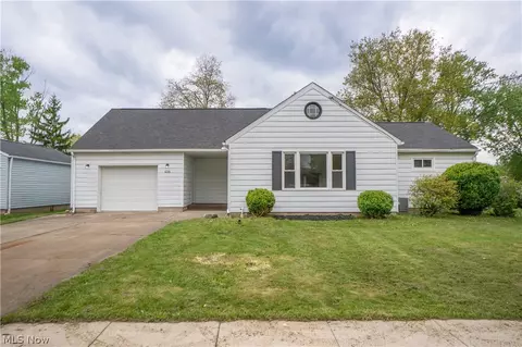636 Page St, Ravenna, OH 44266