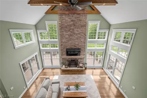 Living - 2940 Progress Park Dr, Stow, OH 44224 photo 4 of 4