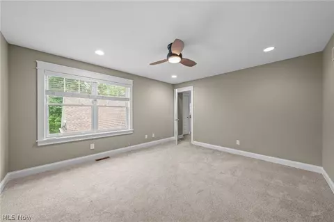 Bedroom - 2940 Progress Park Dr, Stow, OH 44224 photo 3 of 4
