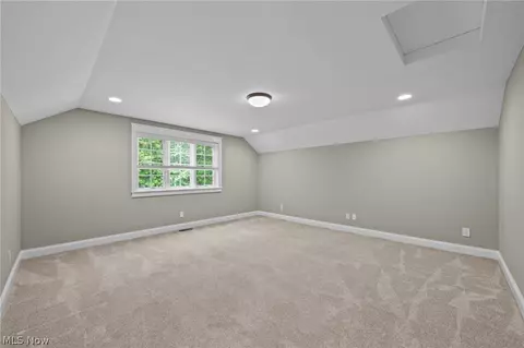 Bedroom - 2940 Progress Park Dr, Stow, OH 44224 photo 2 of 4