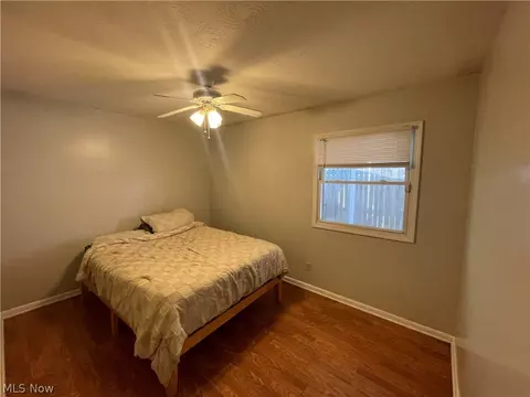 Bedroom - 611 S Logan St, Elyria, OH 44035 photo 1 of 6