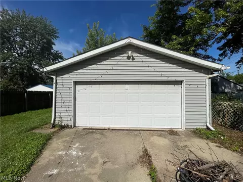Other - 611 S Logan St, Elyria, OH 44035 photo 4 of 4