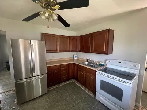 Kitchen - 611 S Logan St, Elyria, OH 44035 photo 1 of 1