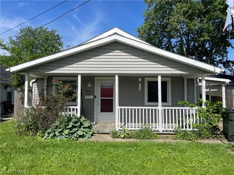 611 S Logan St, Elyria, OH 44035