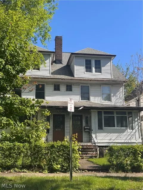3426 Mapledale Ave, Cleveland, OH 44109