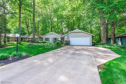 5920 Mills Creek Ln, North Ridgeville, OH 44039