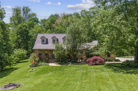 6308 Manchester Rd, New Franklin, OH 44216