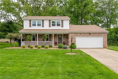 761 Glenbrook Rd, Youngstown, OH 44512