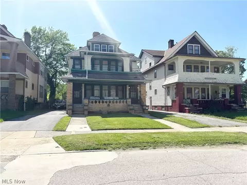 1538 Eddington Rd, East Cleveland, OH 44118