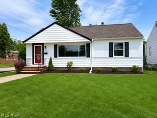 5065 Melody Ln, Willoughby, OH 44094