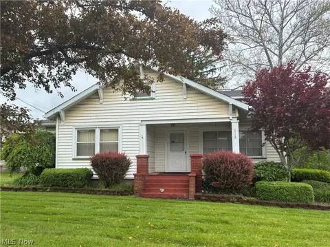 1310 S Main St, Niles, OH 44446
