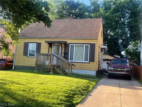 317 Stanton Ave, Akron, OH 44301