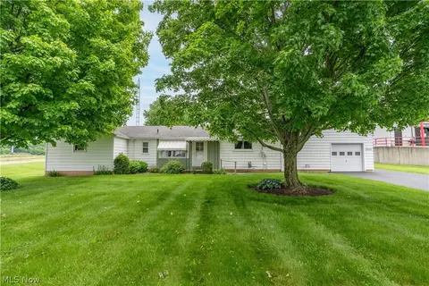 1860 N Freshley Ave, Alliance, OH 44601