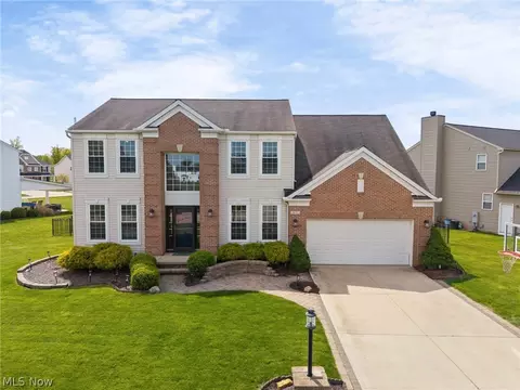 9635 Kingston Trl, Olmsted Twp, OH 44138