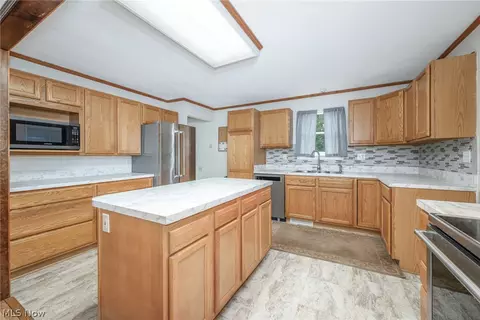 Kitchen - 3747 Cook Rd, Rootstown, OH 44272 photo 1 of 3