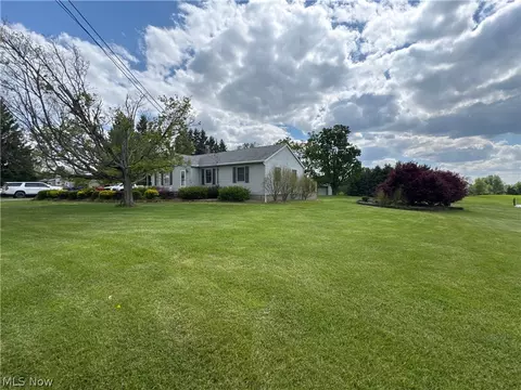 Exterior - 3747 Cook Rd, Rootstown, OH 44272 photo 4 of 8