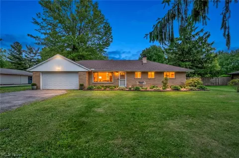 7663 Kitner Blvd, Northfield Center, OH 44067